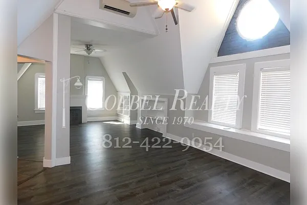 120 SE 1st St #2 — Photo 22
