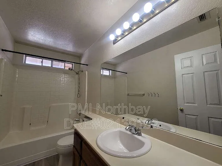 937 Iron Dr — Photo 14