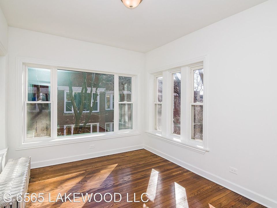 1st image of 6583 N Lakewood Ave #1