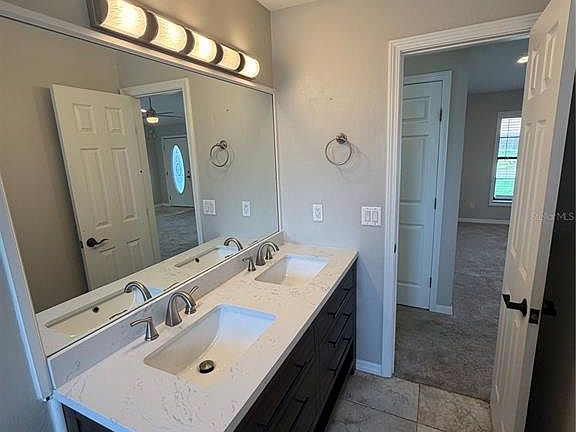 5th image of 5741 SE 21st Ln