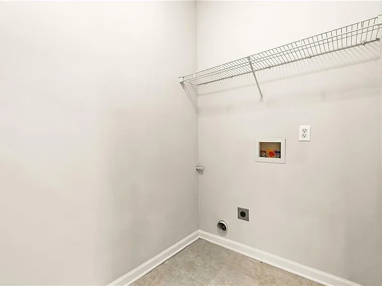 3862 Guilderoy Ln #3 — Photo 9