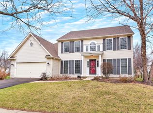 645 Waterbury Dr, Aurora, IL