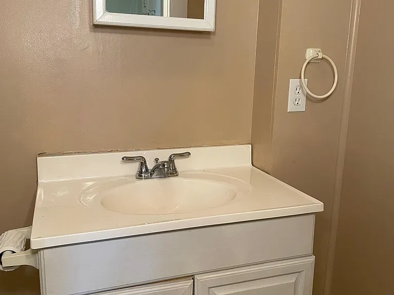 355 Goss Ln #1 — Photo 6