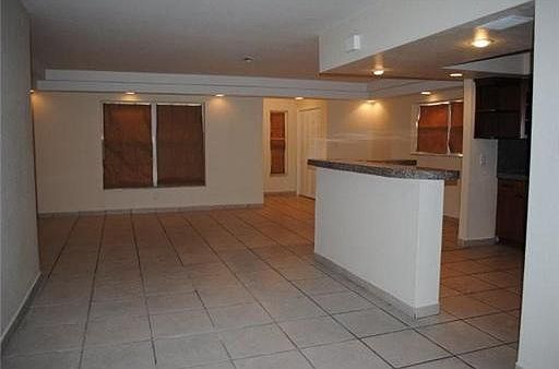 5th image of 7807 NW 40th St