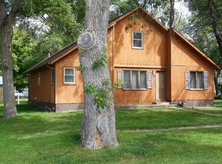 108 N 1st St, Terril, IA 51364