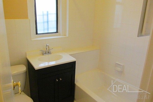 2nd image of 161 Clarkson Ave APT 1D