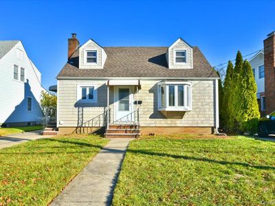 1022 Jackson Avenue, Franklin Square, NY, 11010