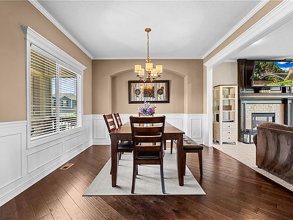 4th image of 1218 Becket Ct
