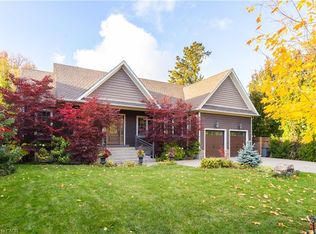 2073 Deramore Dr, Oakville, ON L6J 2P7