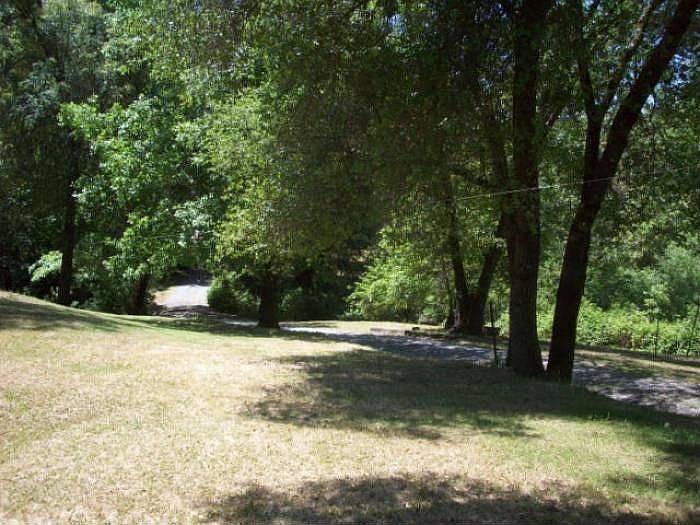2nd image of 13601 Ridge Ct