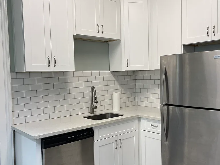 4811 Camp St — Photo 11