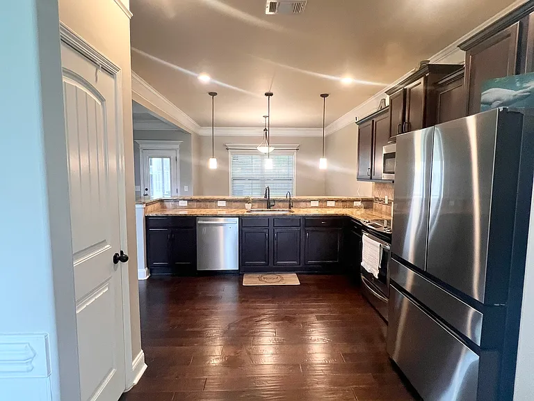 230 Misty Valley Ln — Photo 7
