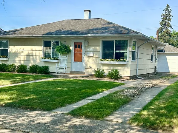 6824 Waveland Ave, Hammond, IN 46323