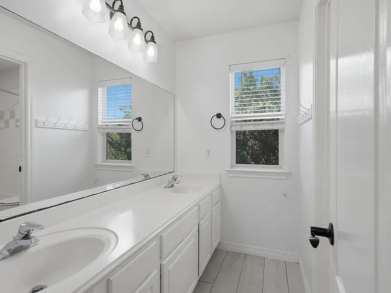 19114 Canyon Vista Ct — Photo 13