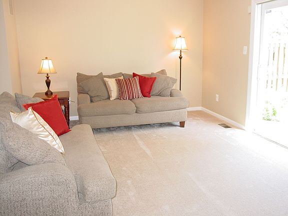 4th image of 6611 Deer Gap Ct