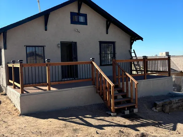 1928 Sunshine Ter SE, Albuquerque, NM 87106