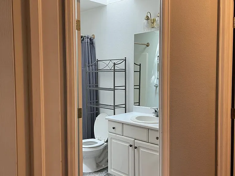 827 Beech Ave — Photo 10