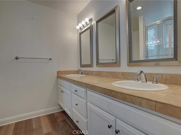 7124 Farralone Ave #110 — Photo 11