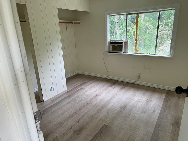 5020 Charter Oak Dr #17 — Photo 9