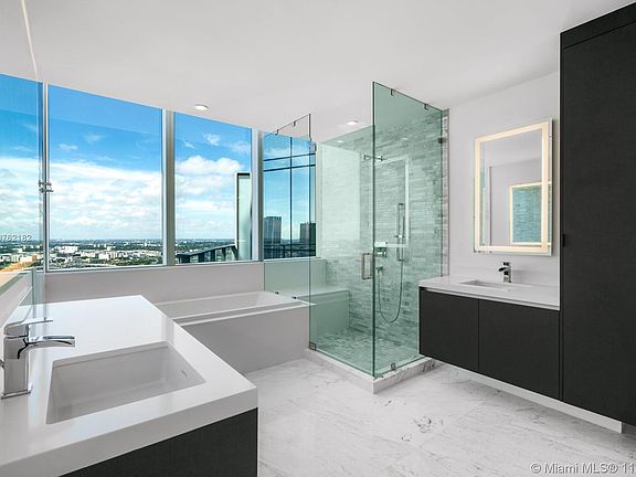 3rd image of 851 NE 1st Ave #1001AB