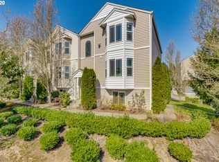 5700 NE 82nd Ave UNIT J48, Vancouver, WA 98662