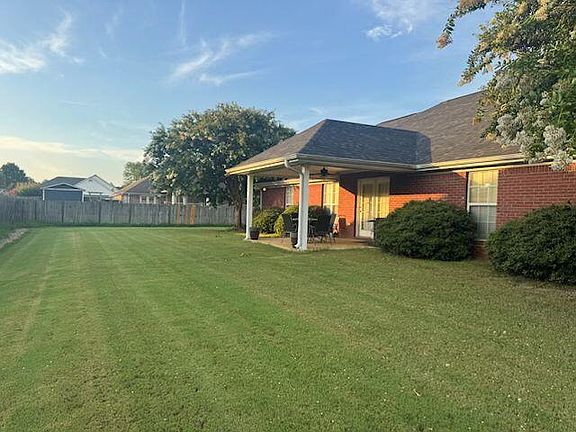 4th image of 153 Mandi Dr