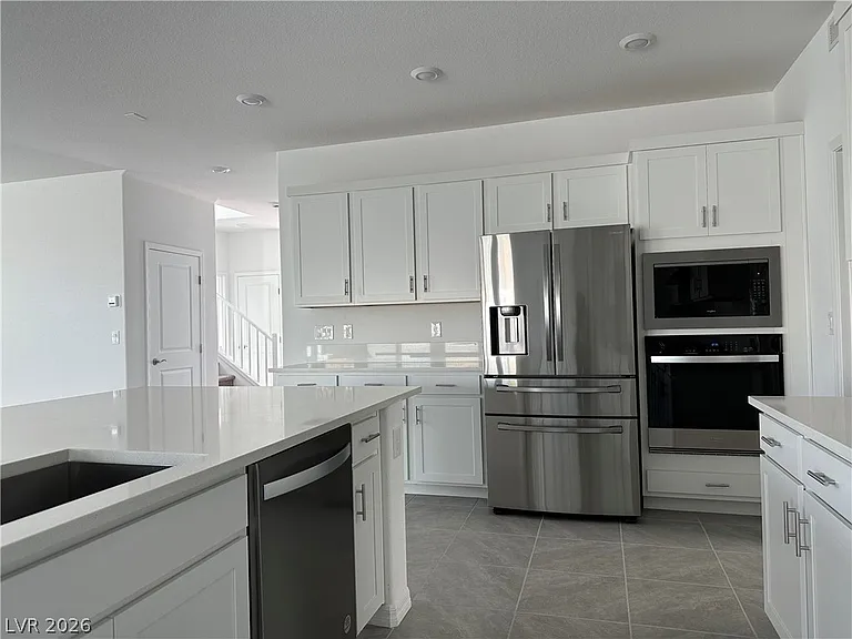 696 Stone Hammer Ave — Photo 6