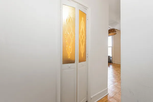 Rented by Century 21 American Homes | media 30