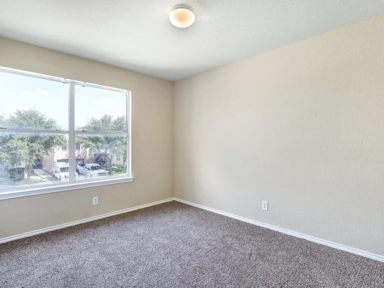 7603 Allendate Peak — Photo 23