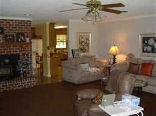 1015 Franklin Ln, Henderson, NC 27537