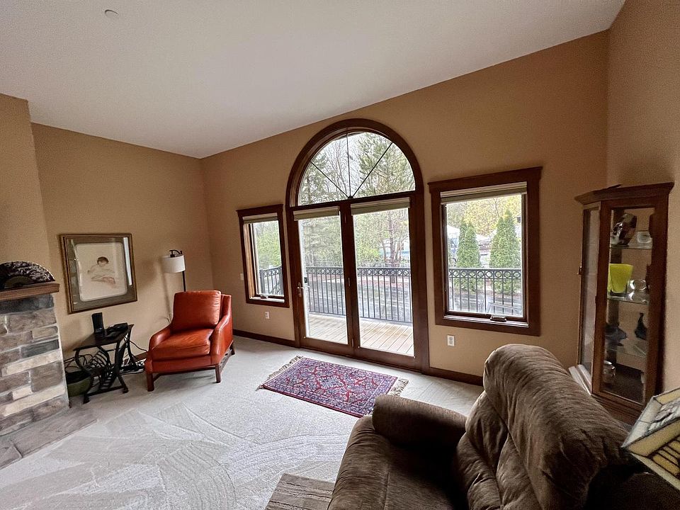 Mission Lakes Apartments Okauchee, WI Zillow