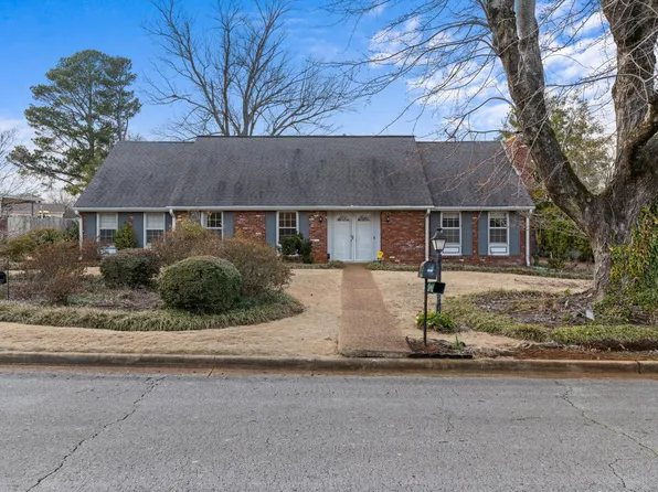 1855 Ford St, Florence, AL 35630