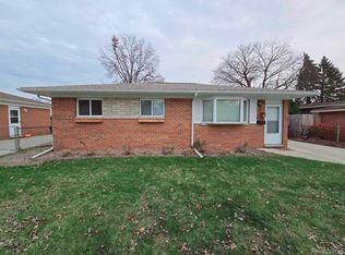 438 N Hanlon St, Westland, MI 48185