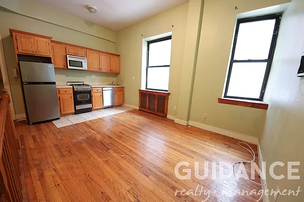 Rented by Guidance Realty Corp. | media 5