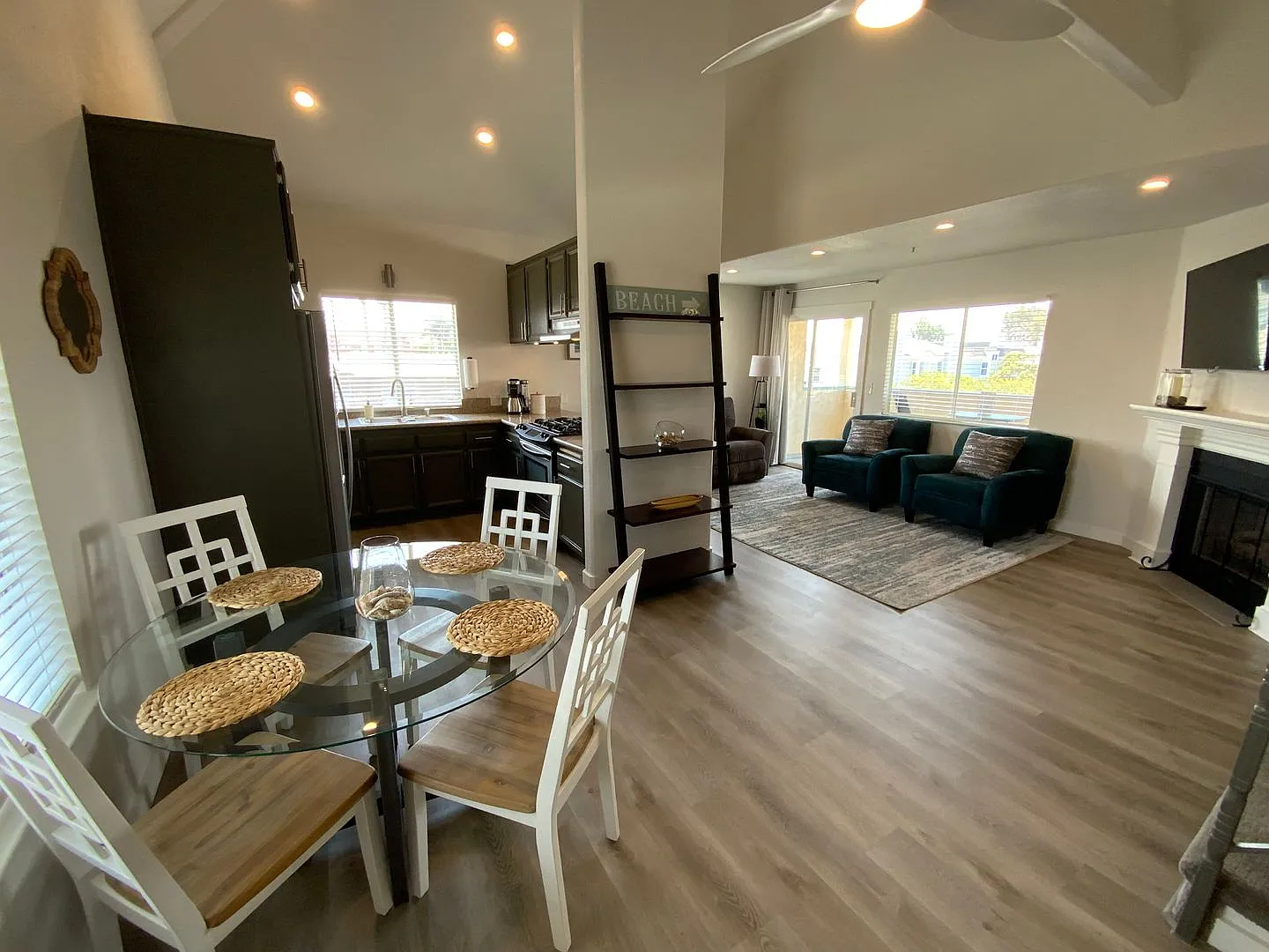 240 Dahlia Avenue #C — Photo 4