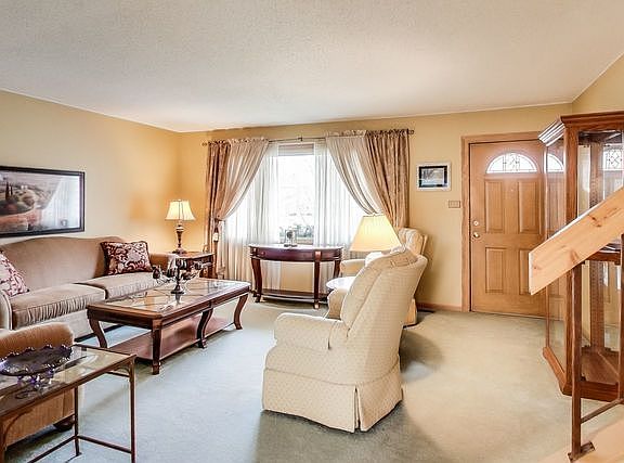 4th image of 13819 W Stoneoak Way