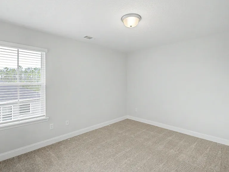 173 McClelland Loop NE — Photo 21