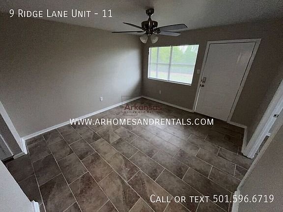 3rd image of 9 Ridge Ln #11