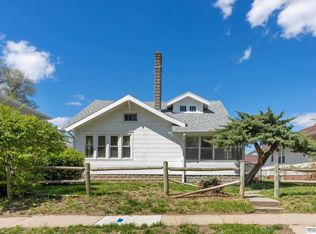 1808 Evans St, Omaha, NE 68110