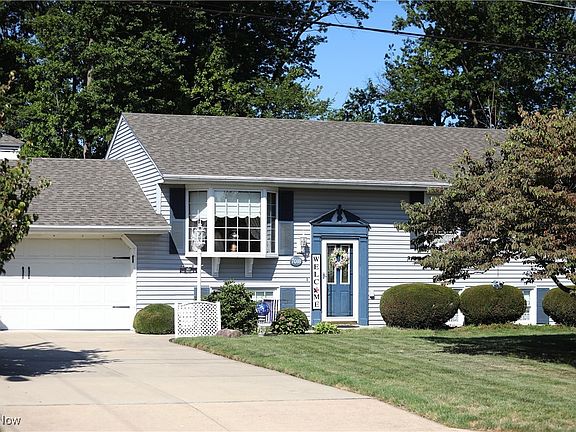 2nd image of 7018 Freeland Dr