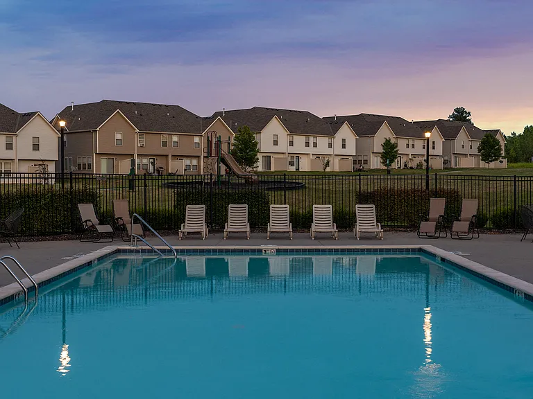 Bennington Park Townhomes — Photo 42