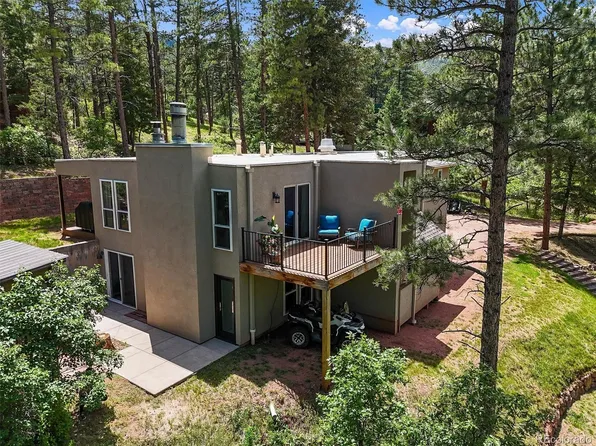 6100 Apache Drive, Larkspur, CO 80118