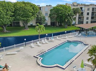 300 Waterway Dr S APT 304, Lantana, FL 33462