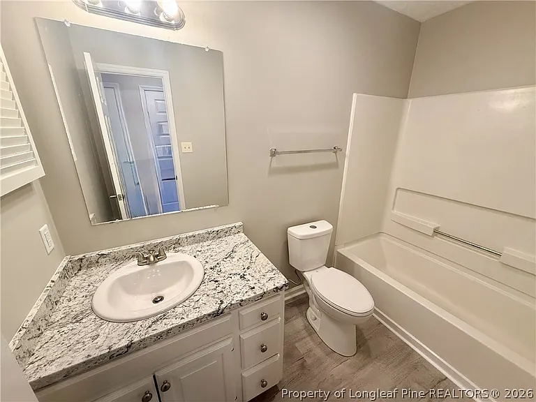 224-1 Waterdown Dr — Photo 13