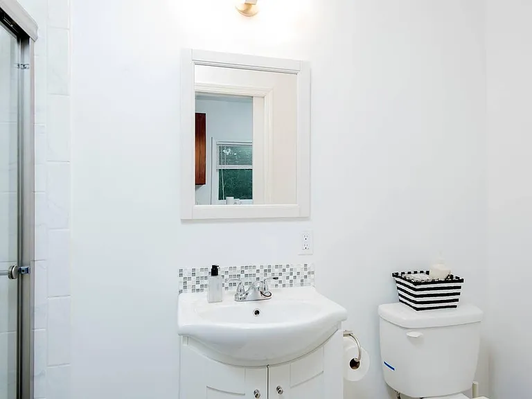 5428 Kirkwood Pl N #BACKYARD COTTAGE — Photo 5