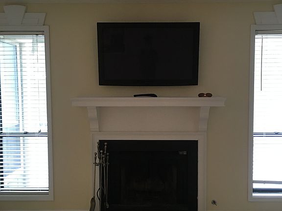 5th image of 5085 Woodridge Way