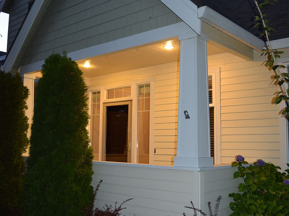 2nd image of 18412 SE 43rd Ln