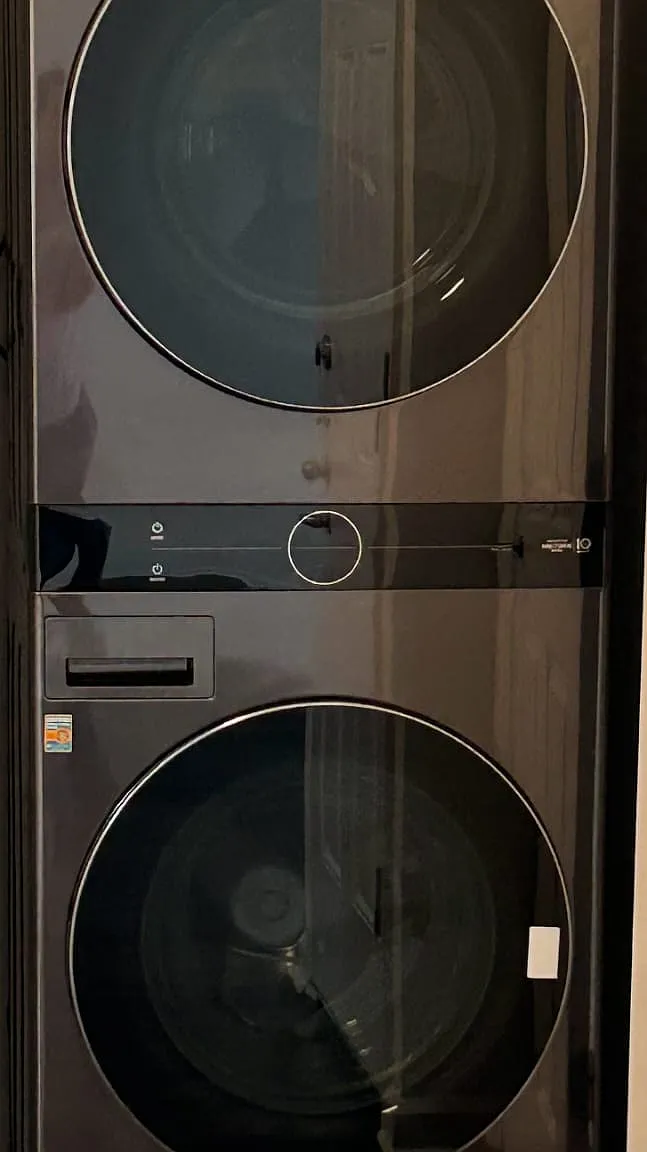 2 bed, $2,700 — Photo 3