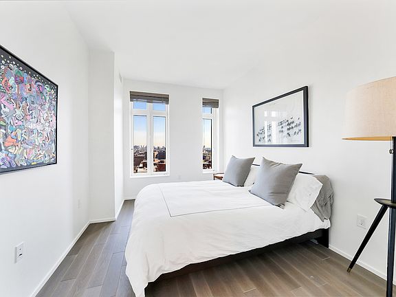 5th image of 543 W 122nd St APT 21C
