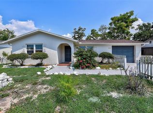 9636 Glen Moor Ln, Port Richey, FL 34668